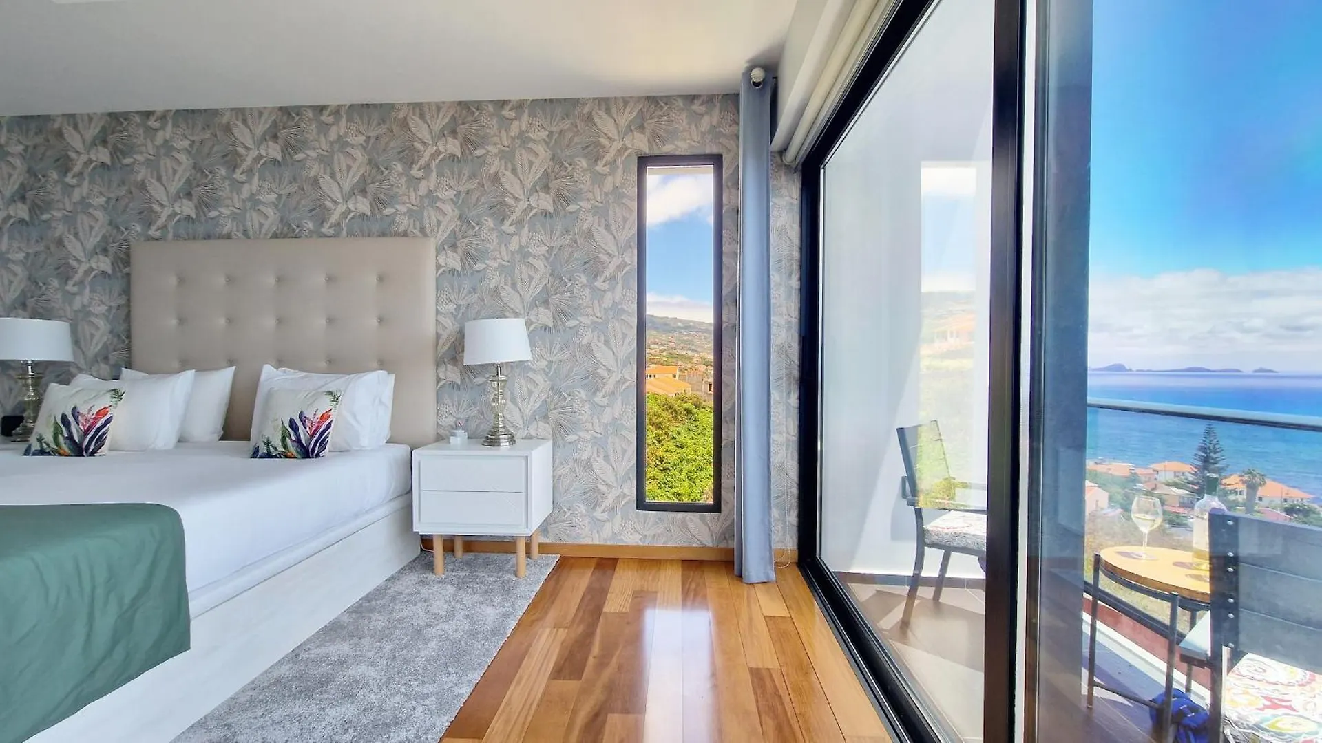 Azure Serenity Villa By Lovelystay Santa Cruz  Portugal