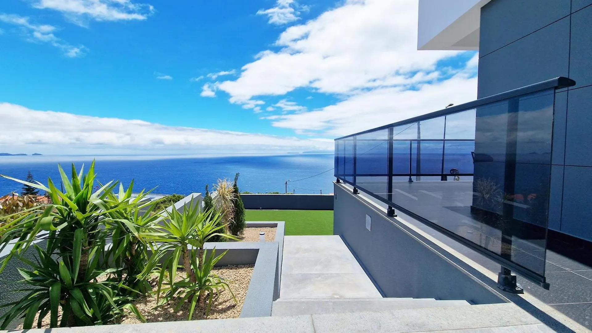 Azure Serenity Villa By Lovelystay Santa Cruz   Santa Cruz (Madeira)